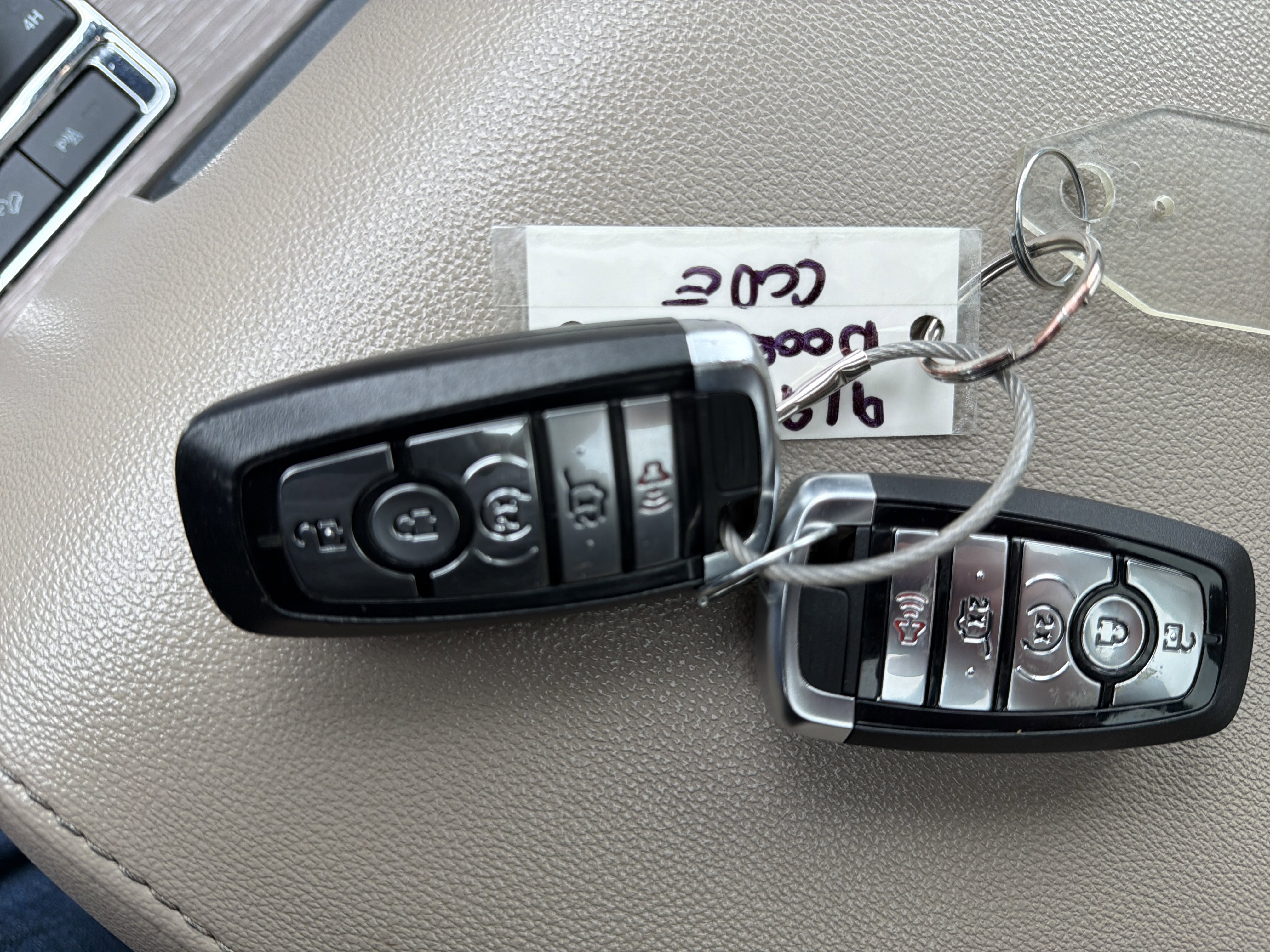 Used 2024 Ford Expedition Max Limited image 31