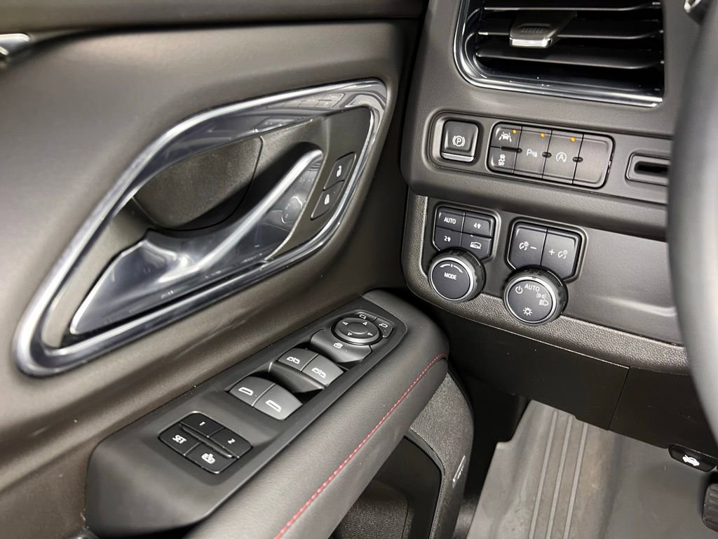 Used 2023 Chevrolet Tahoe RST image 26