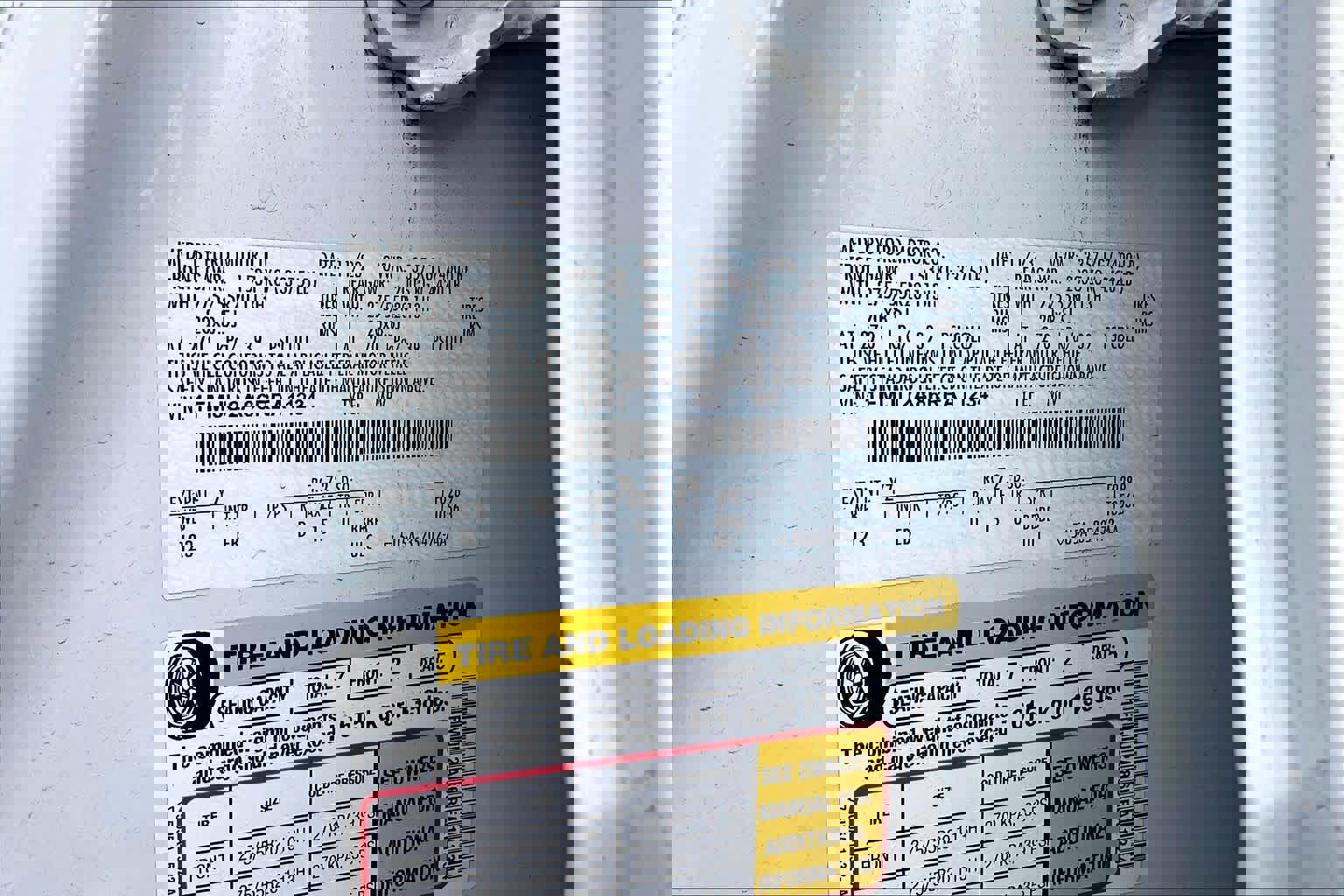 Used 2024 Ford Expedition Limited image 33