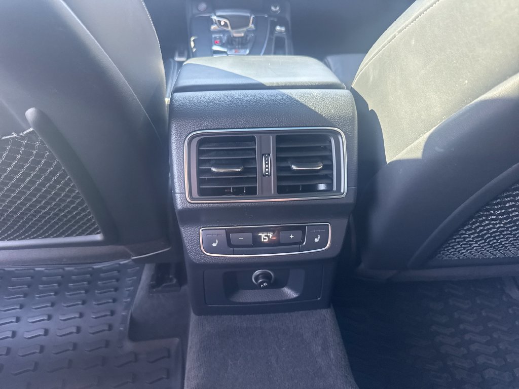 Used 2018 Audi SQ5 Premium Plus AWD/4WD image 11