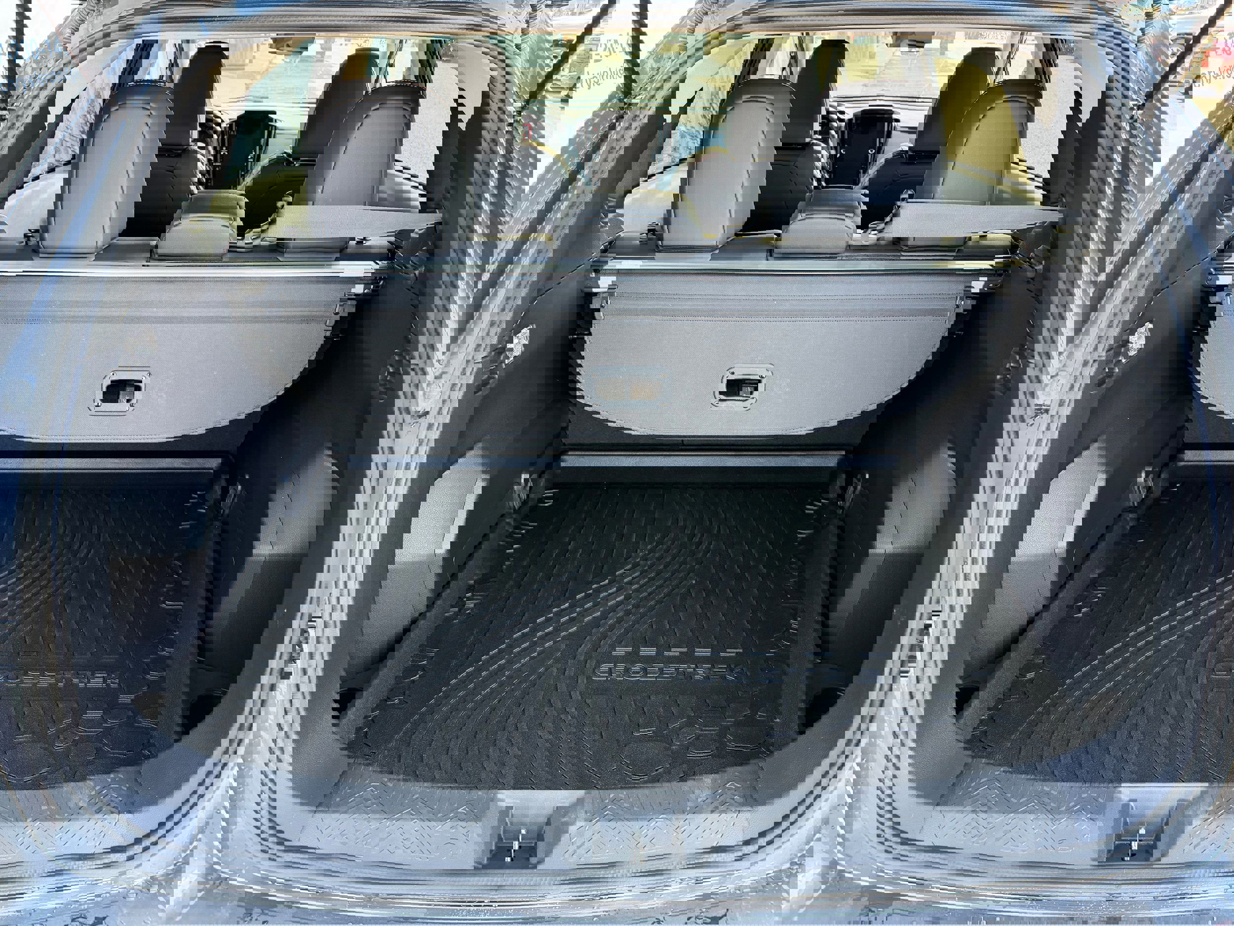 Used 2024 Subaru Crosstrek 2.5i Limited w/ Crosstrek Mirror Package AWD/4WD image 16