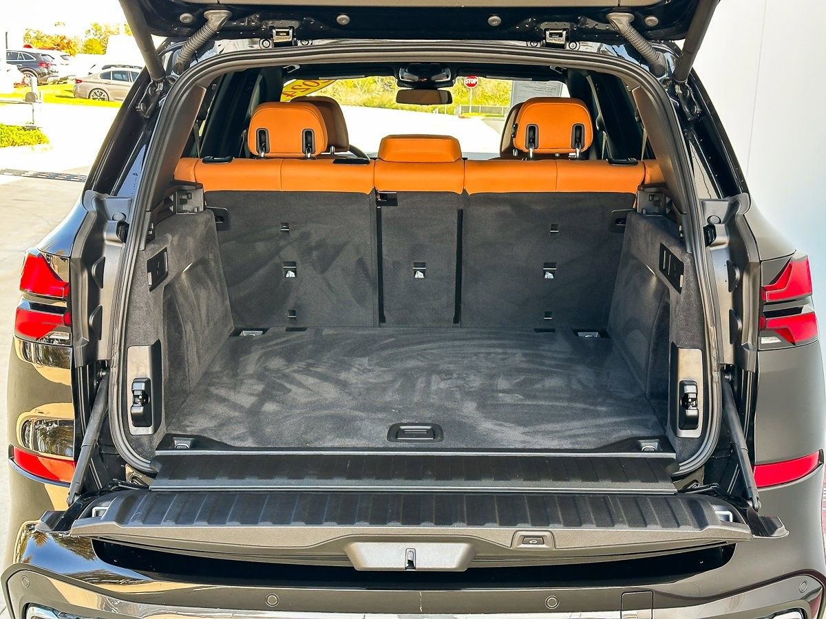 Certified 2024 BMW X5 sDrive40i w/ M Sport Package image 31