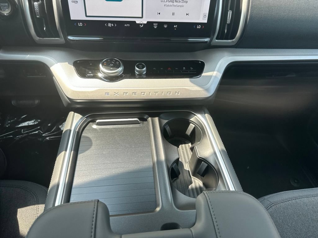 New 2027 Ford Expedition Max Active AWD/4WD image 44