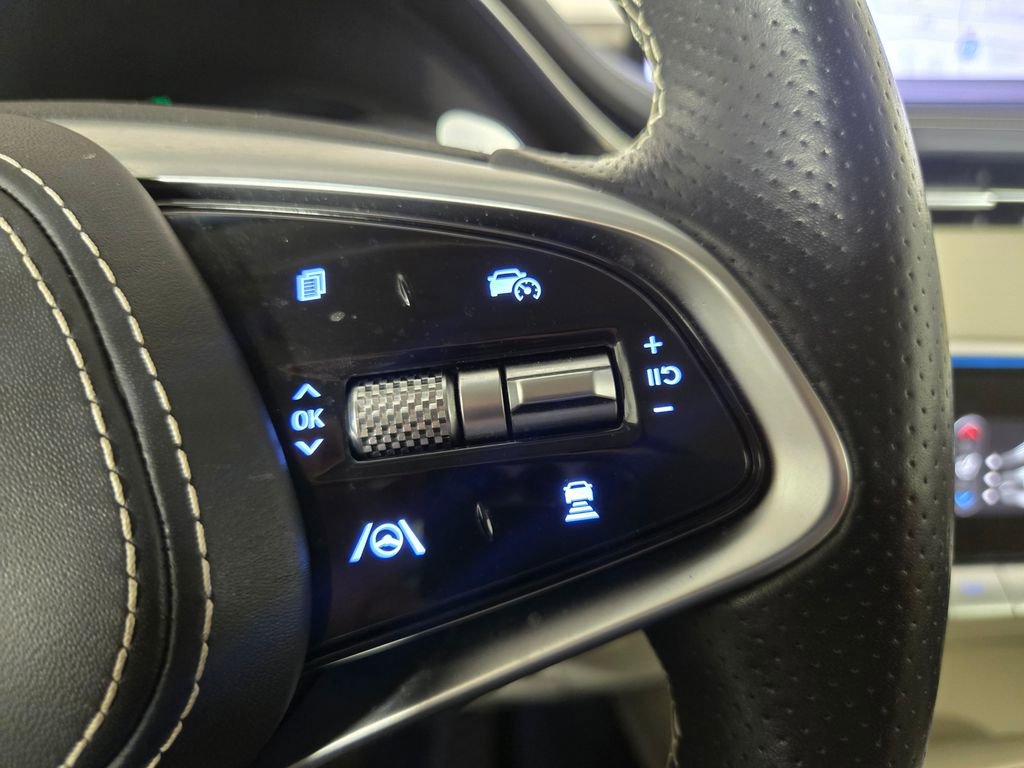 Used 2022 Genesis GV70 3.5T Sport w/ Sport Advanced Package image 18