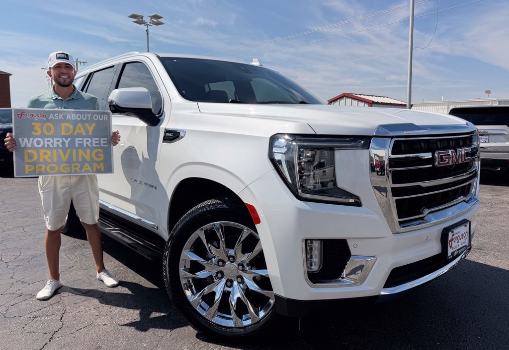 Used 2022 GMC Yukon SLT w/ SLT Luxury Package