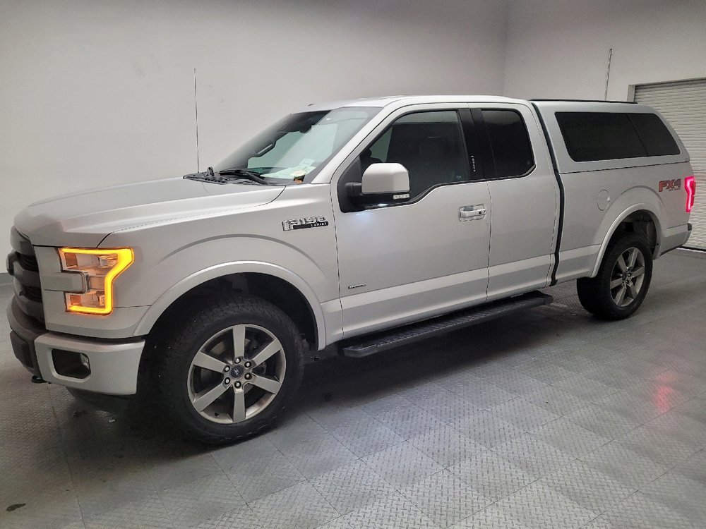 Used 2015 Ford F150 Lariat w/ Equipment Group 502A Luxury image 2