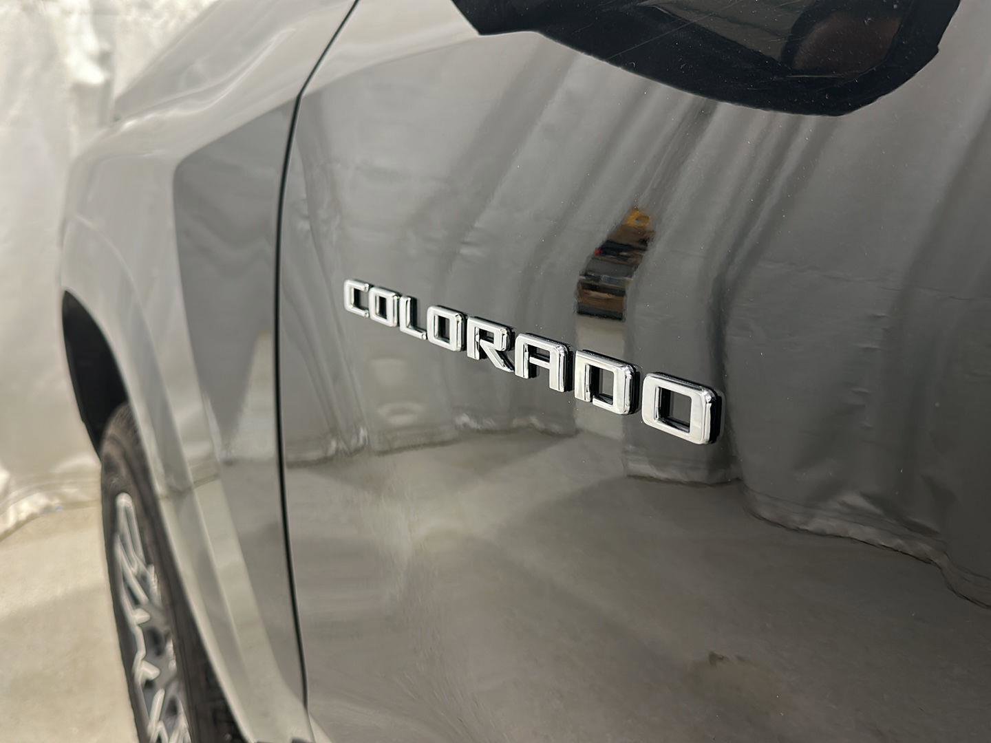 Used 2023 Chevrolet Colorado LT w/ LT Convenience Package III image 29