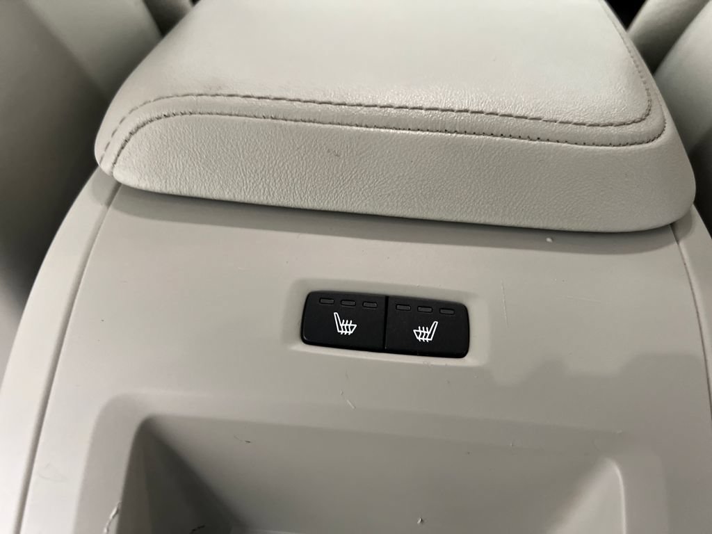 Used 2024 Volvo S60 B5 Core FWD image 23