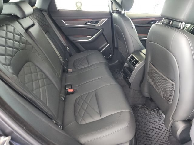 Used 2023 Jaguar F-PACE S AWD/4WD image 16