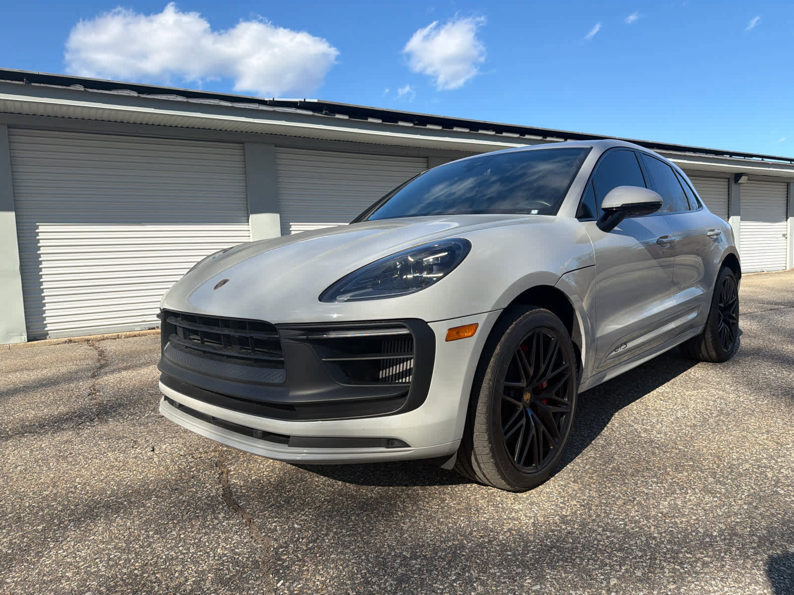 Used 2022 Porsche Macan GTS image 2