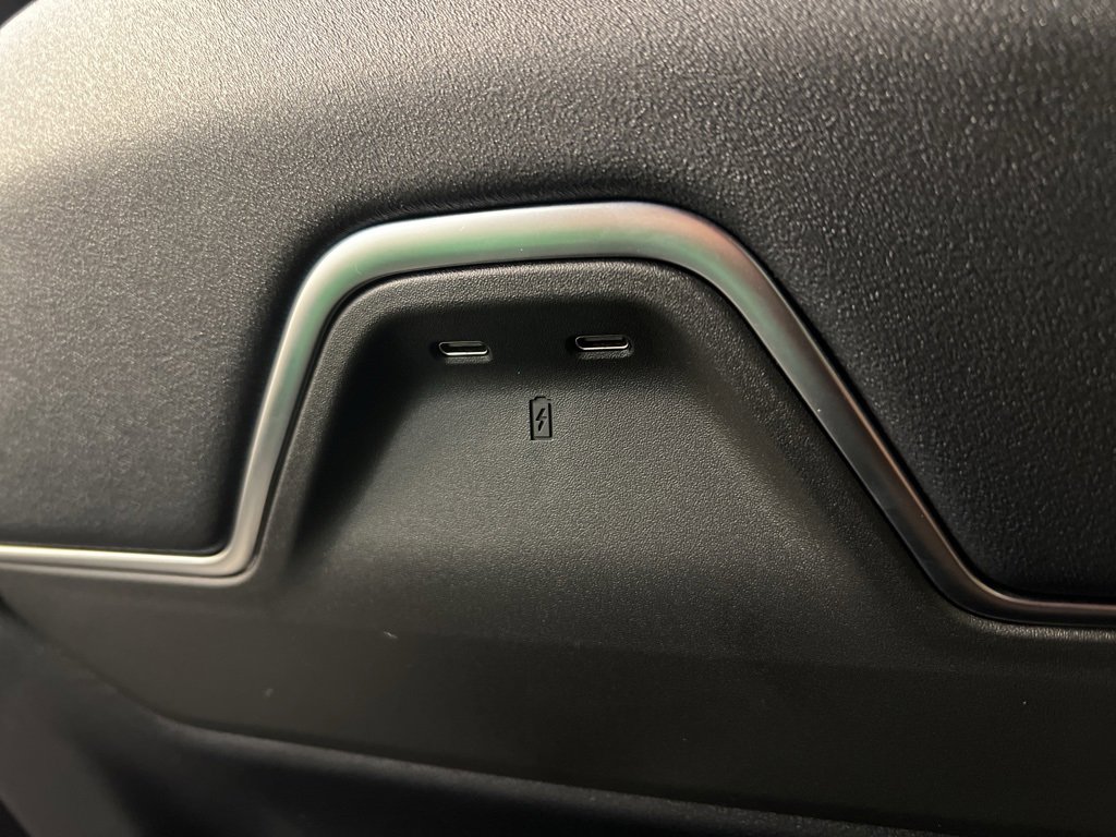 Used 2025 Lincoln Navigator Reserve image 41