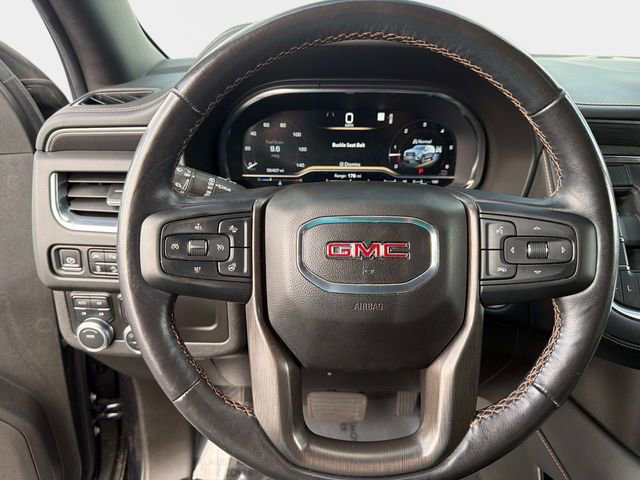 Used 2022 GMC Yukon XL AT4 w/ Technology Package image 23