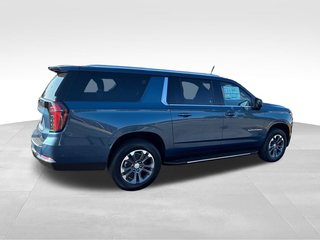 New 2026 Chevrolet Suburban LS w/ Max Trailering Package AWD/4WD image 6