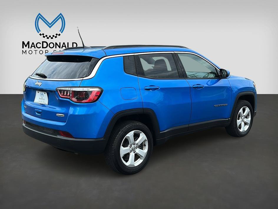 Used 2018 Jeep Compass Latitude w/ Popular Equipment Group AWD/4WD image 7