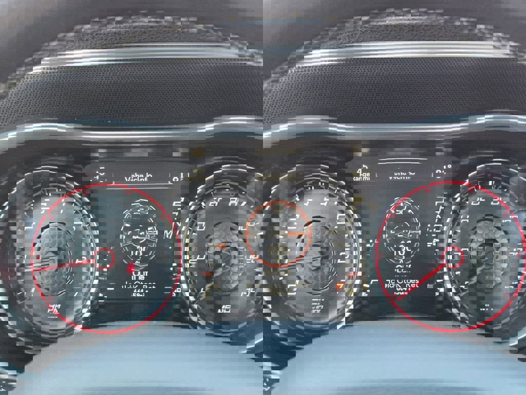 Used 2017 Dodge Charger SXT w/ Rallye Group image 10