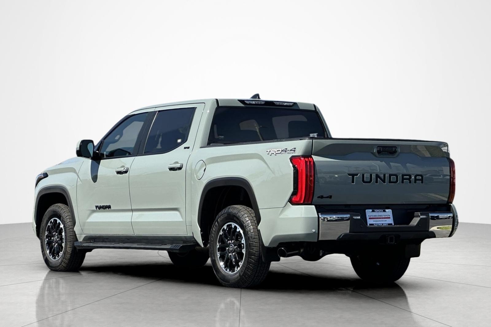 Certified 2025 Toyota Tundra SR5 w/ TRD Off-Road Package AWD/4WD image 4
