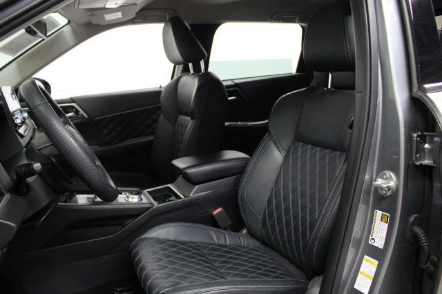 Used 2022 Mitsubishi Outlander SEL image 6