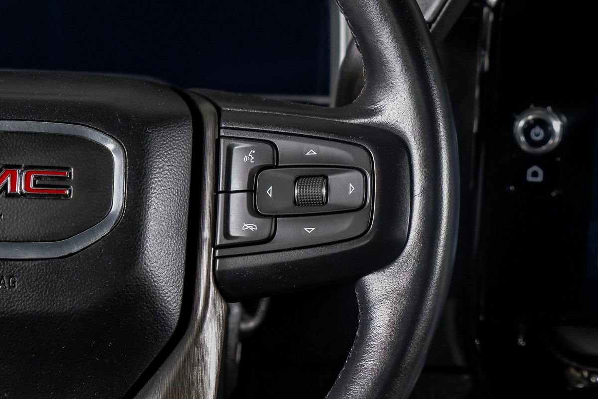 Used 2024 GMC Sierra 2500 AT4X image 18