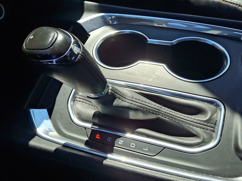 Used 2019 Chevrolet Traverse RS image 17