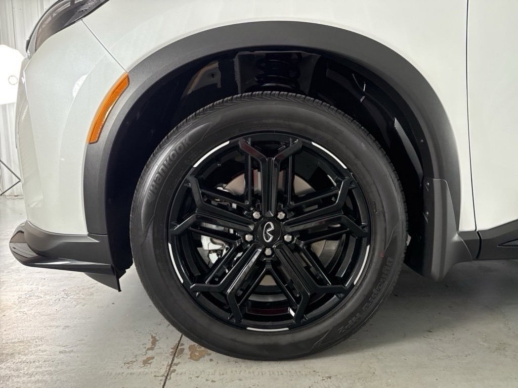 New 2026 INFINITI QX60 Sport image 8