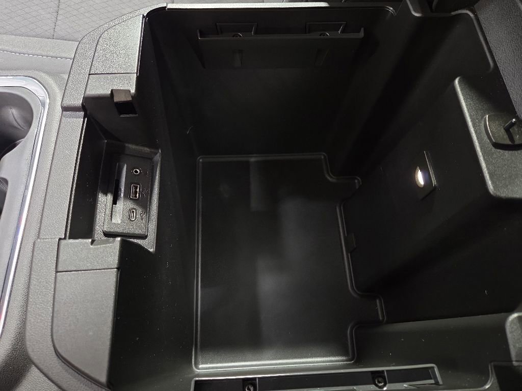 Used 2021 Chevrolet Silverado 1500 LT Trail Boss w/ Convenience Package II AWD/4WD image 26