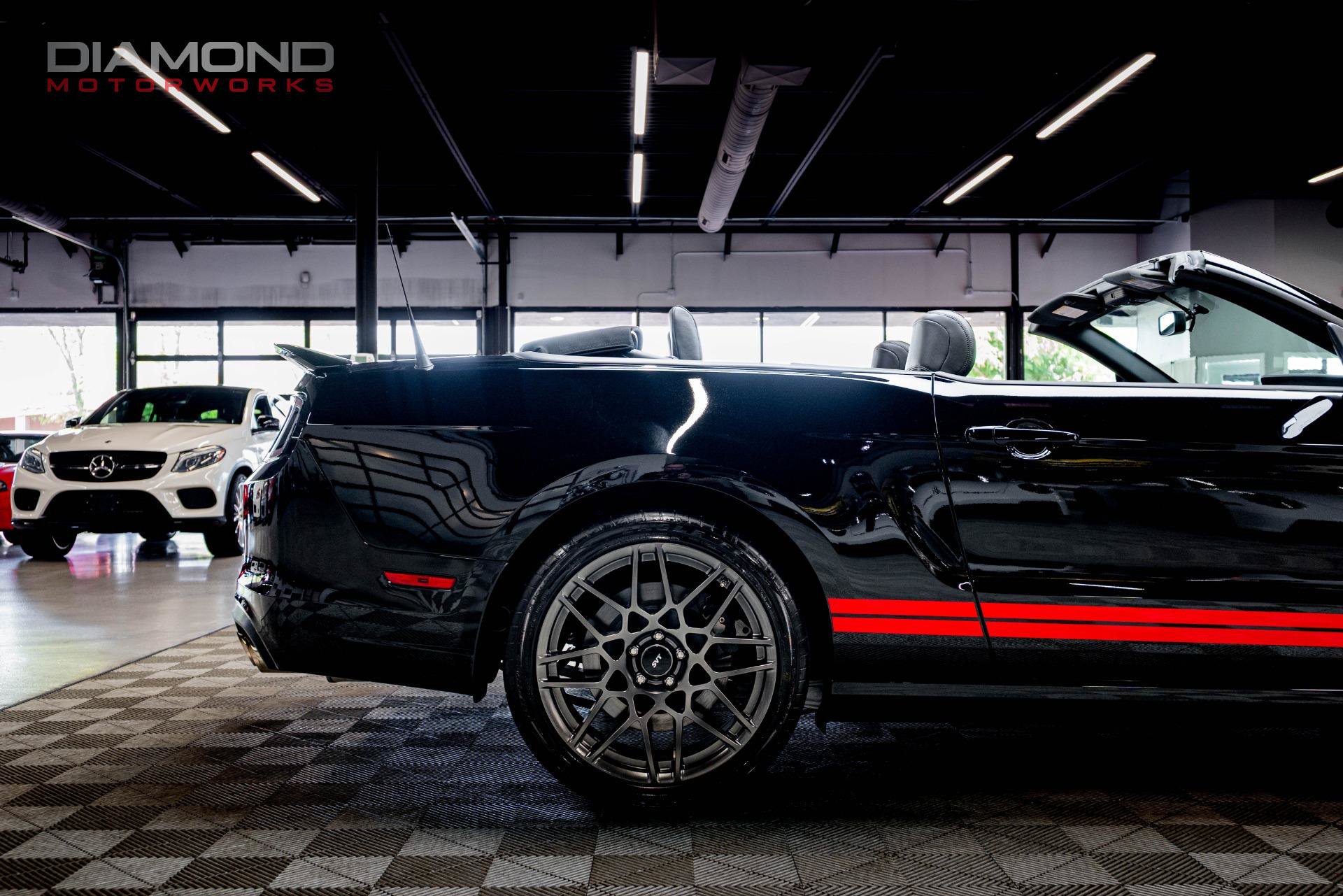 Used 2014 Ford Mustang Shelby GT500 w/ Equipment Group 821A RWD image 27