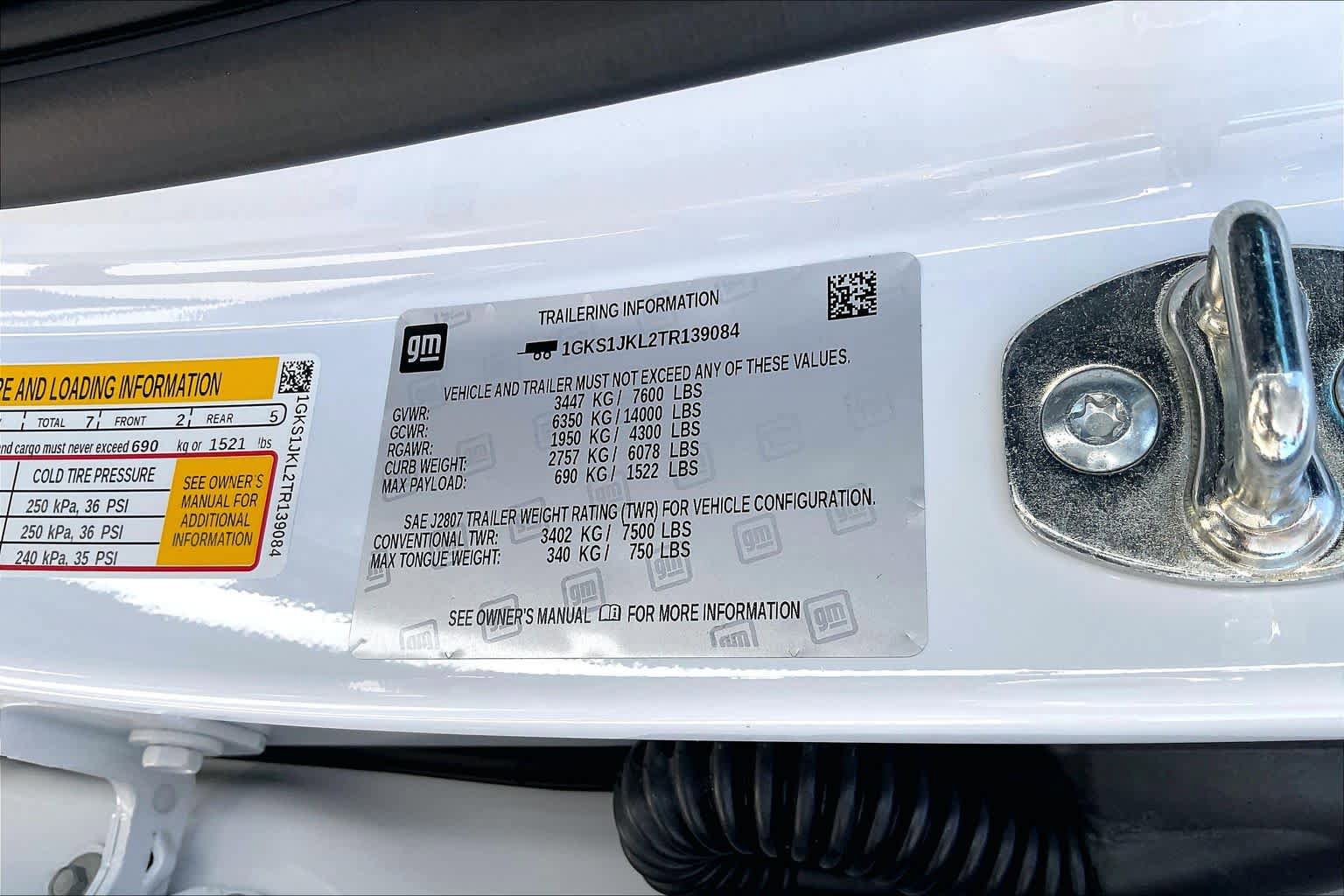 Used 2026 GMC Yukon XL Denali w/ Sun & Power Step Package RWD image 35