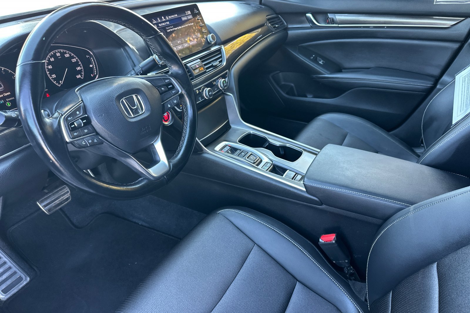 Certified 2022 Honda Accord Sport image 10