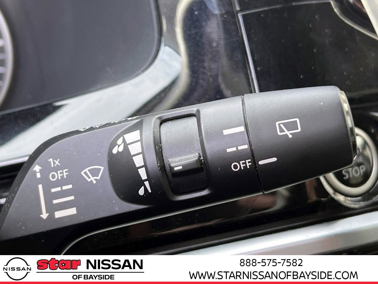 Certified 2022 Nissan Pathfinder SV w/ SV Premium Package image 24