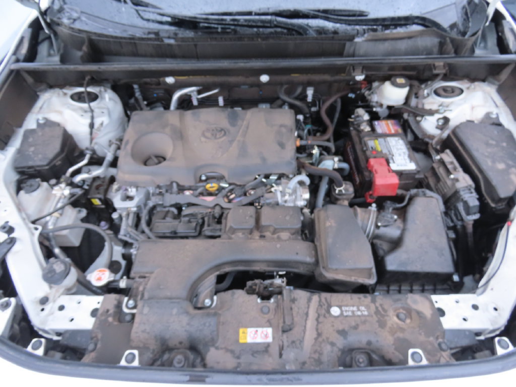 Used 2023 Toyota RAV4 LE AWD/4WD image 13