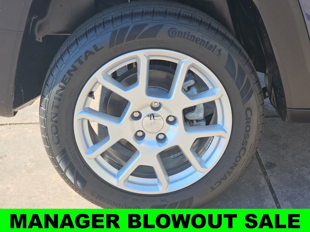 Used 2021 Jeep Renegade Sport w/ Sport Appearance Group AWD/4WD image 36