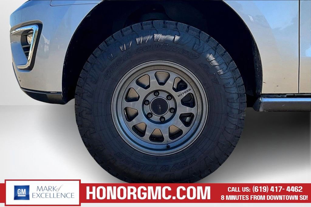 Used 2019 Ford Expedition Limited image 34