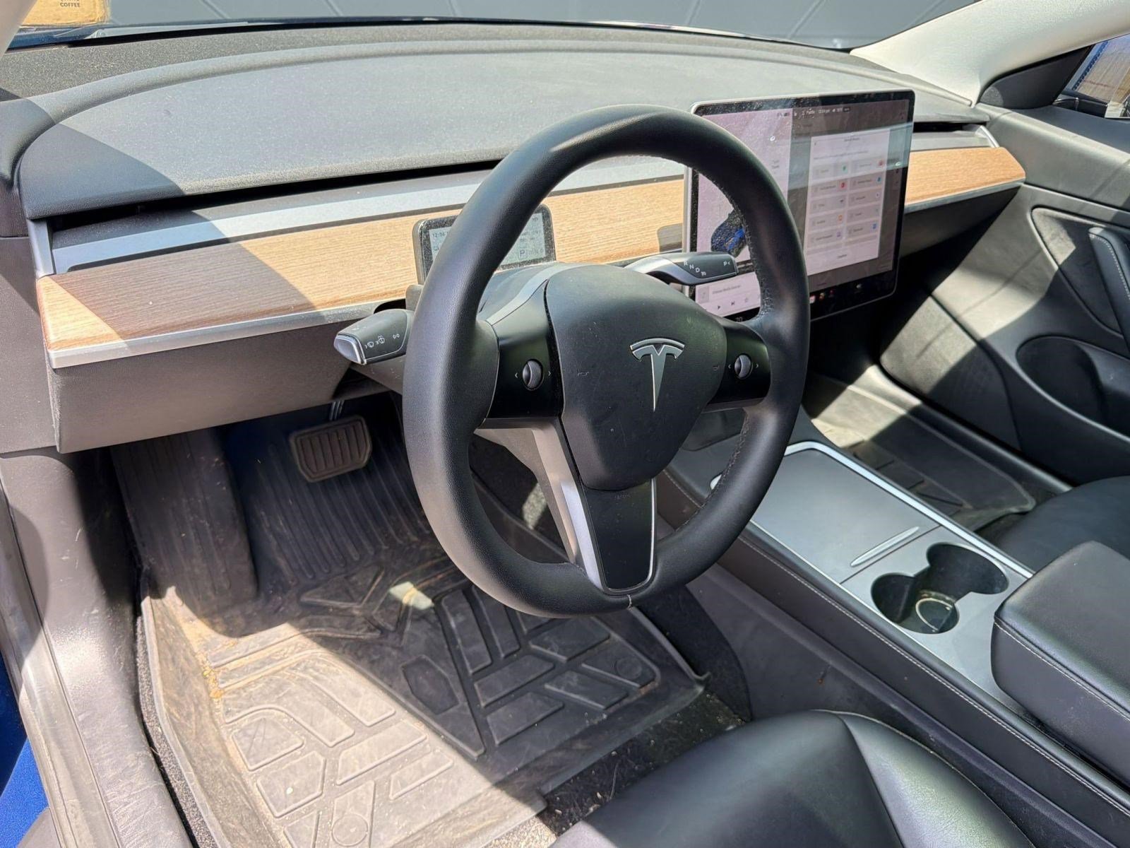 Used 2021 Tesla Model 3 Long Range AWD/4WD image 31