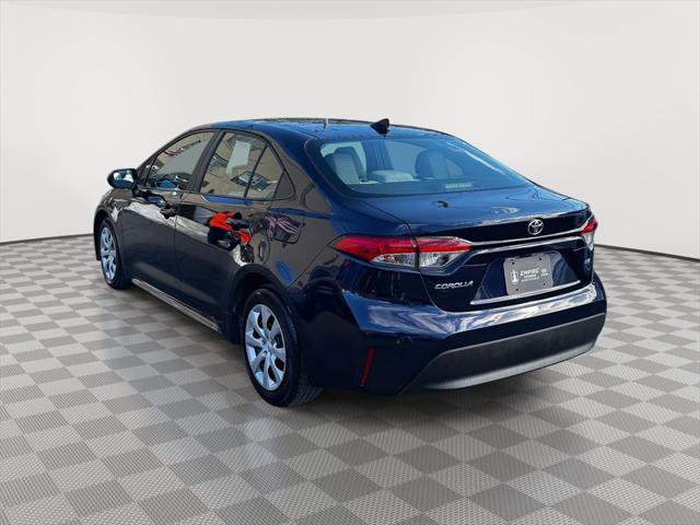 Used 2024 Toyota Corolla LE image 4