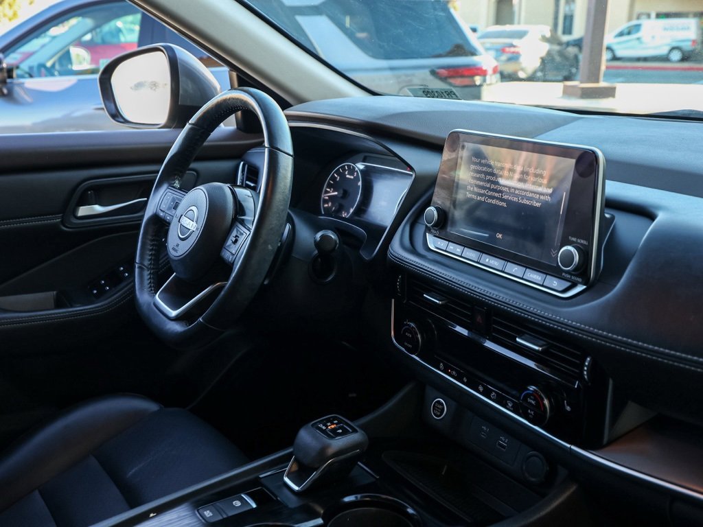 Used 2023 Nissan Rogue SV w/ SV Premium Package image 20