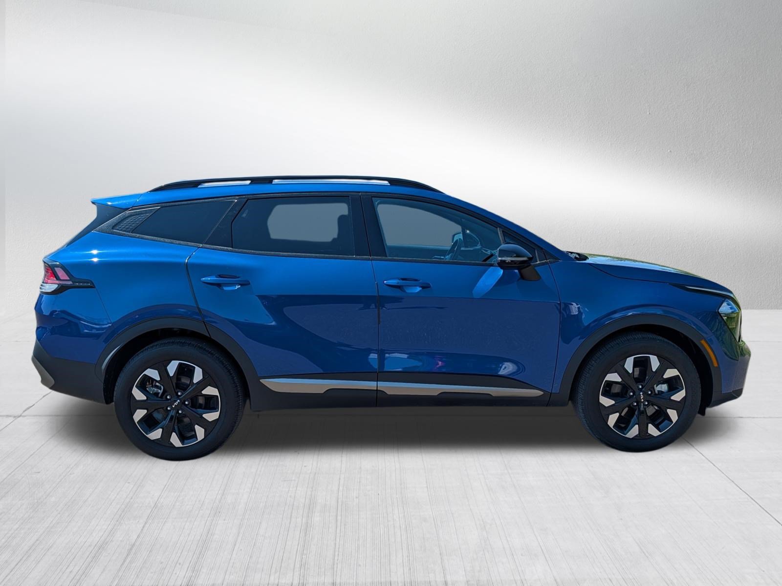 Used 2023 Kia Sportage X-Line AWD/4WD image 8