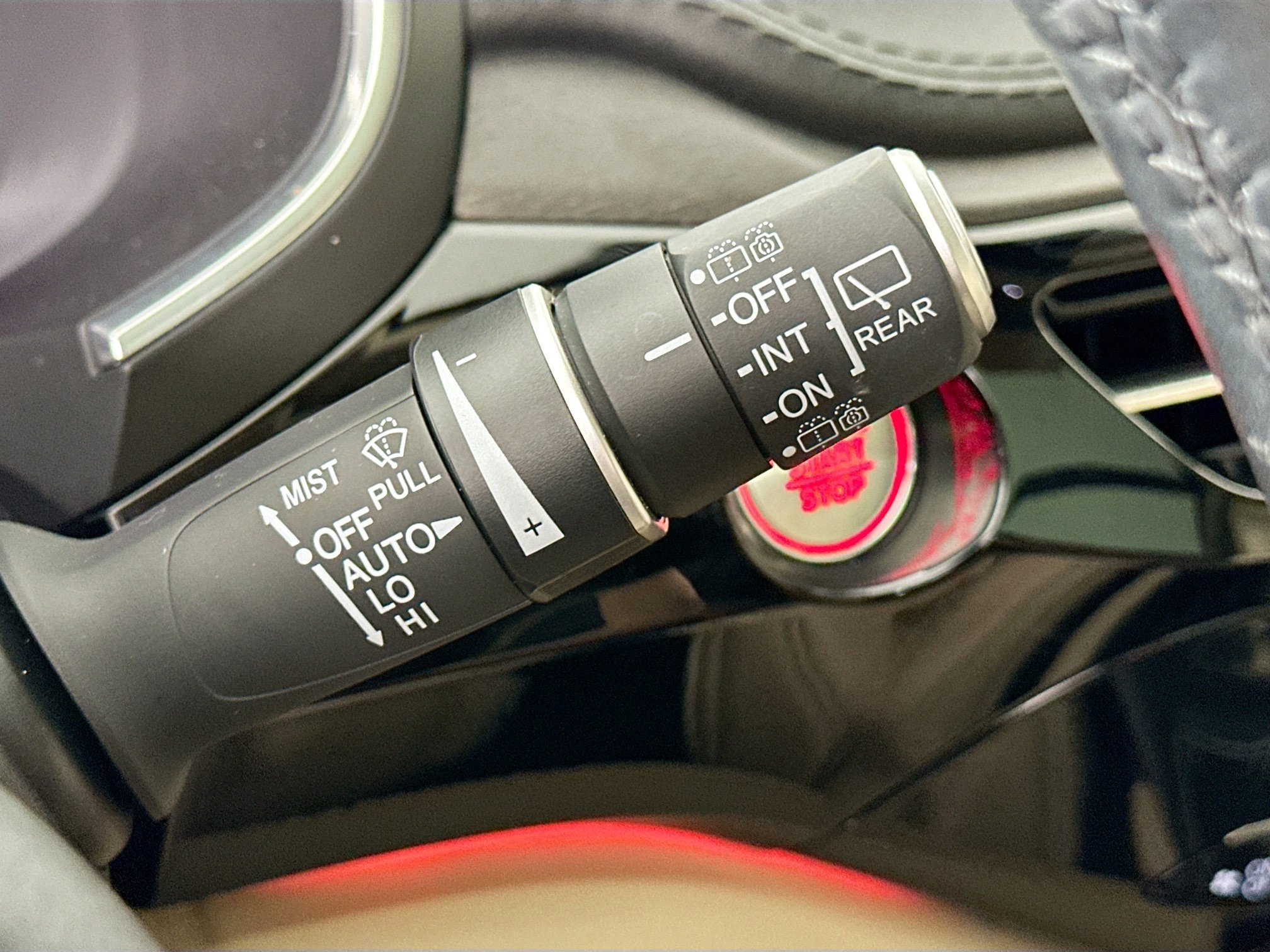 Used 2023 Acura MDX SH-AWD w/ Advance Package image 21