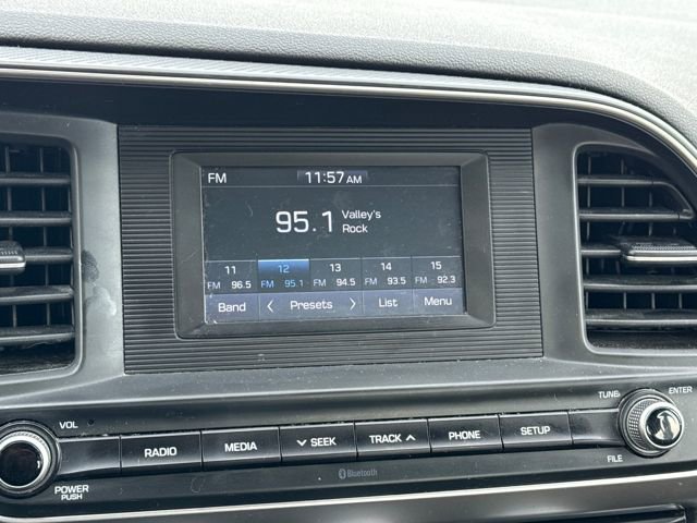 Used 2019 Hyundai Elantra SE w/ Cargo Package image 22