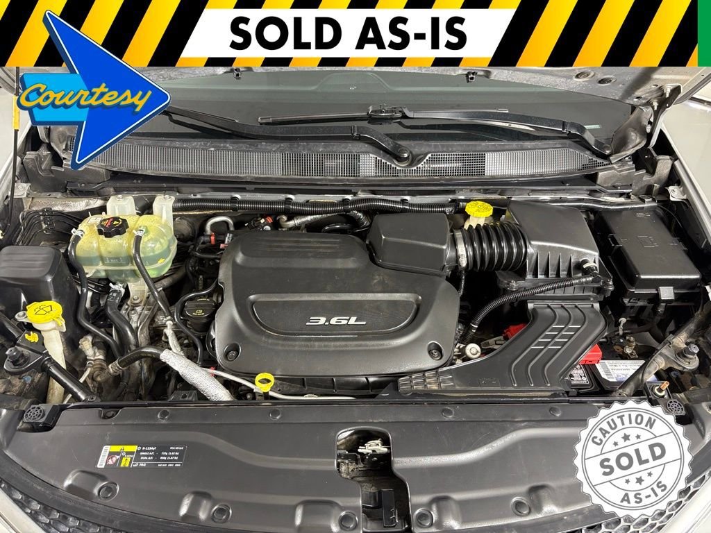 Used 2017 Chrysler Pacifica Touring-L FWD image 44