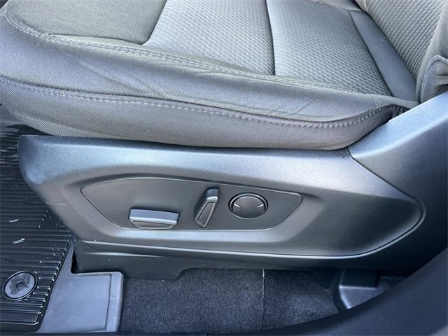 Used 2023 Ford Explorer XLT image 29