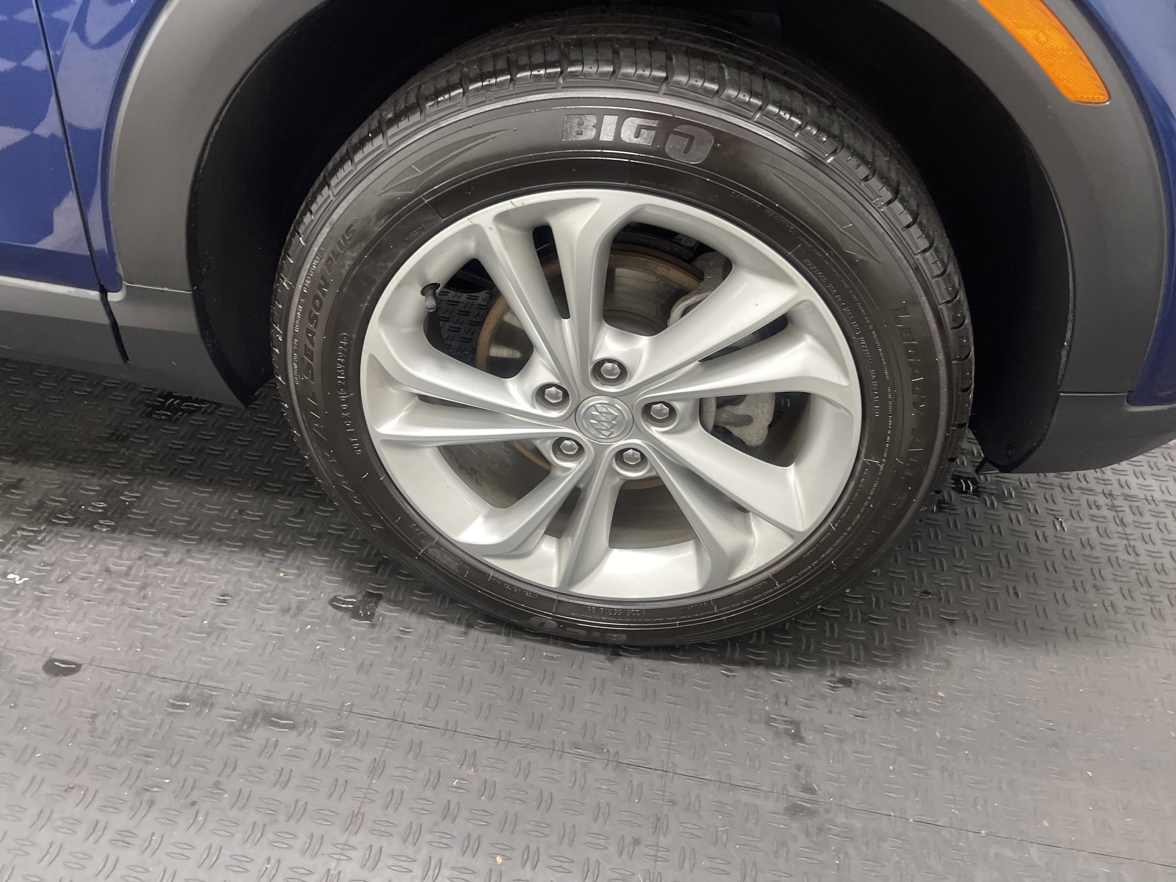 Used 2022 Buick Encore GX Preferred w/ Cold Weather Comfort Package image 29