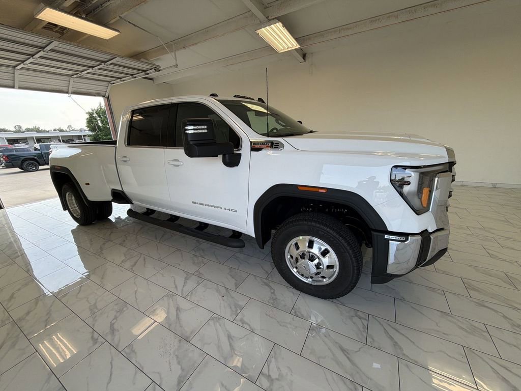 New 2026 GMC Sierra 3500 SLE w/ SLE Value Package AWD/4WD image 2
