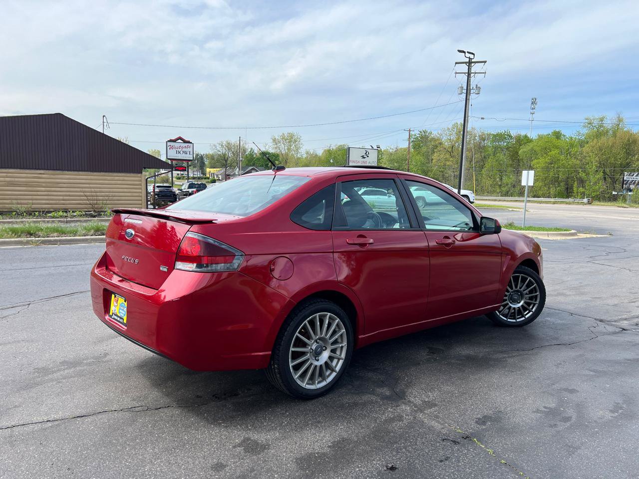 Used 2011 Ford Focus SES w/ 401A Rapid Spec Order Code FWD image 8