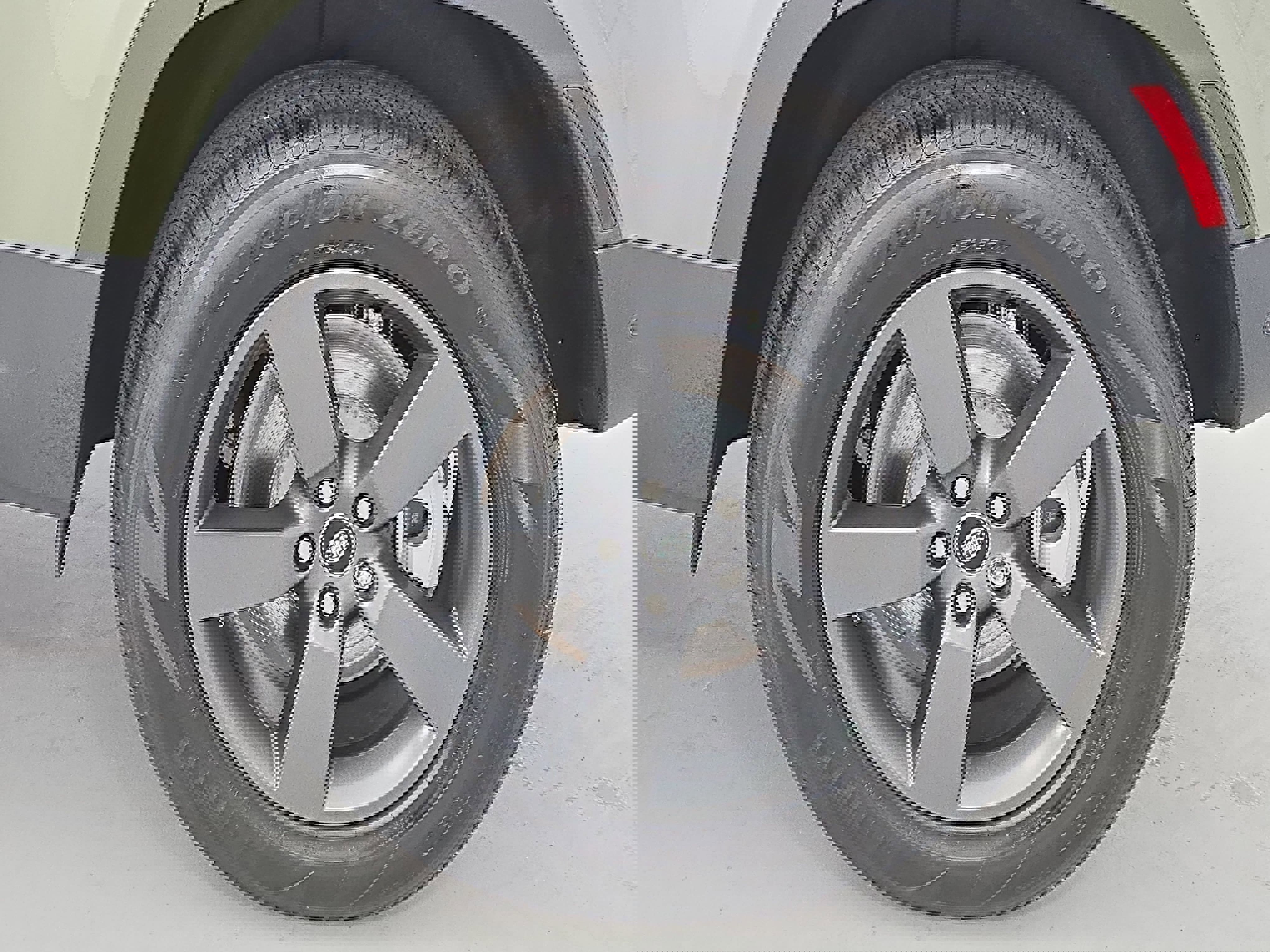 New 2025 Land Rover Defender 110 S image 33