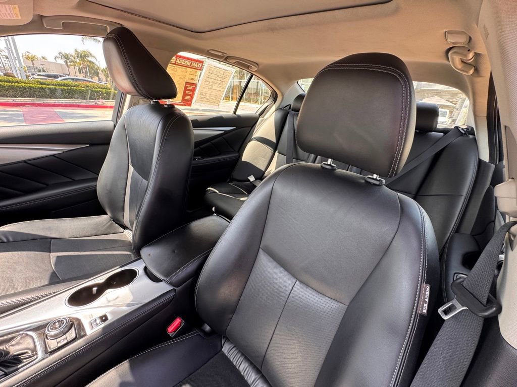 Used 2022 INFINITI Q50 Luxe w/ Cargo Package RWD image 13