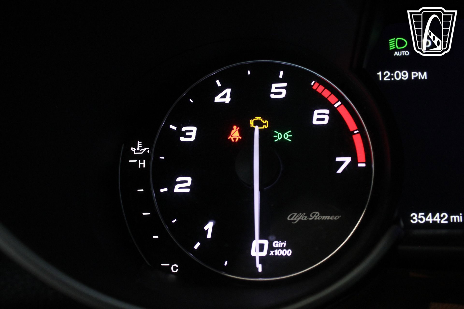 Used 2020 Alfa Romeo Giulia Ti Sport RWD image 39