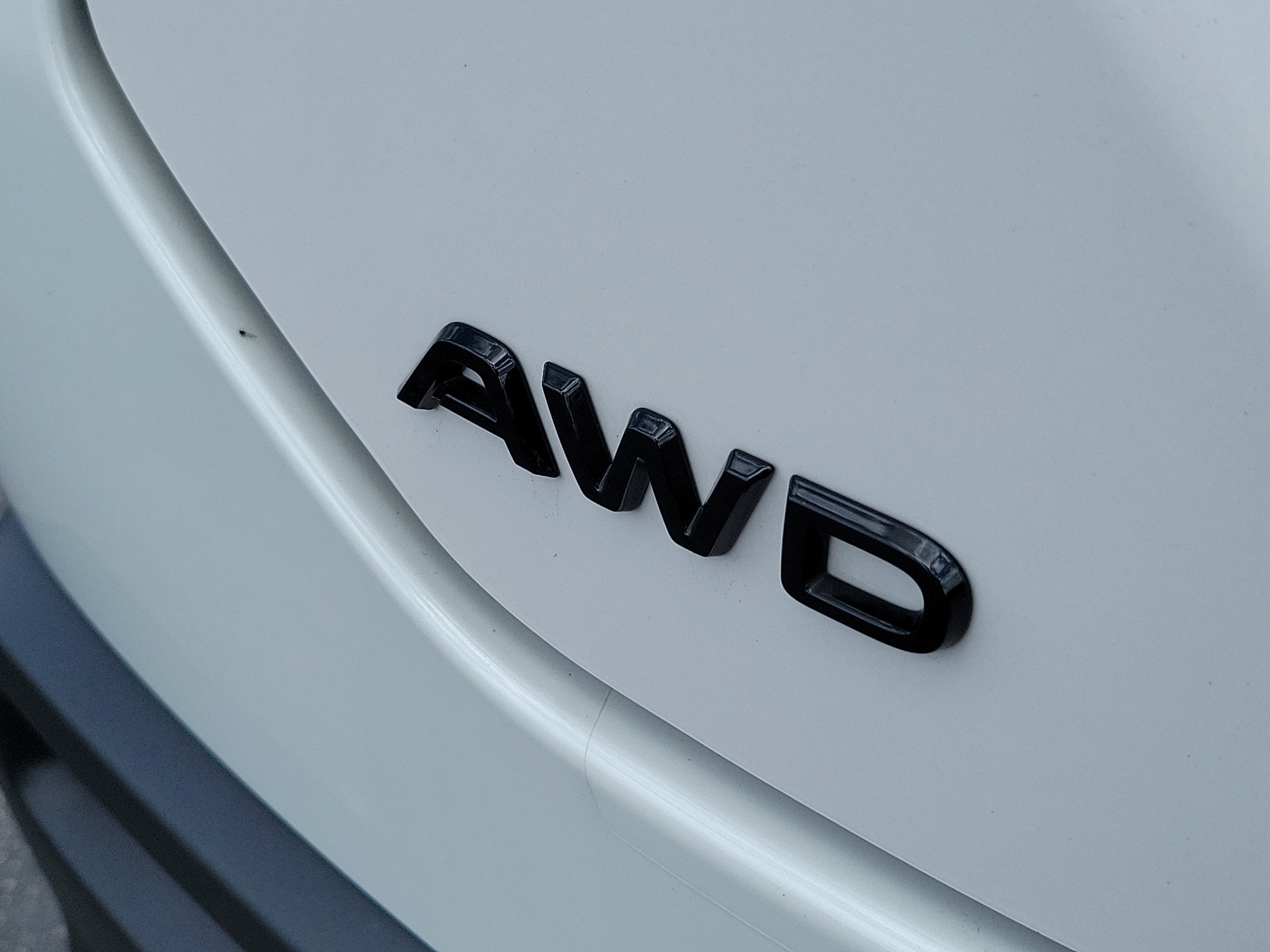 Used 2025 Honda Pilot Sport image 8