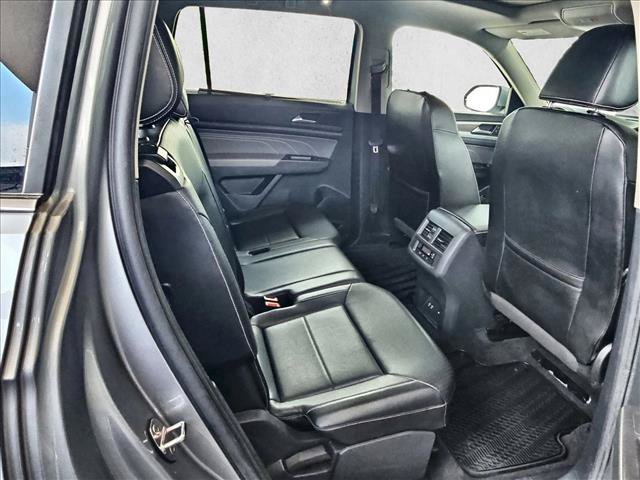 Used 2022 Volkswagen Atlas SEL AWD/4WD image 29