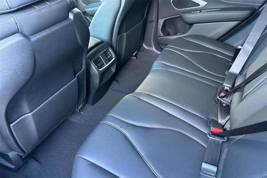 New 2026 Acura RDX SH-AWD image 12