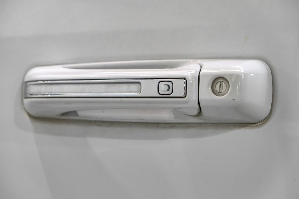 Used 2020 RAM 3500 Laramie image 43